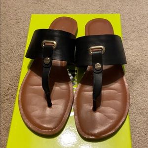 Gianni Bini sandals